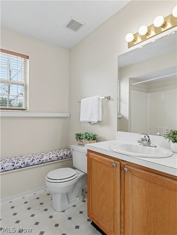 3500 E Prescott Circle, Cuyahoga Falls, OH 44223