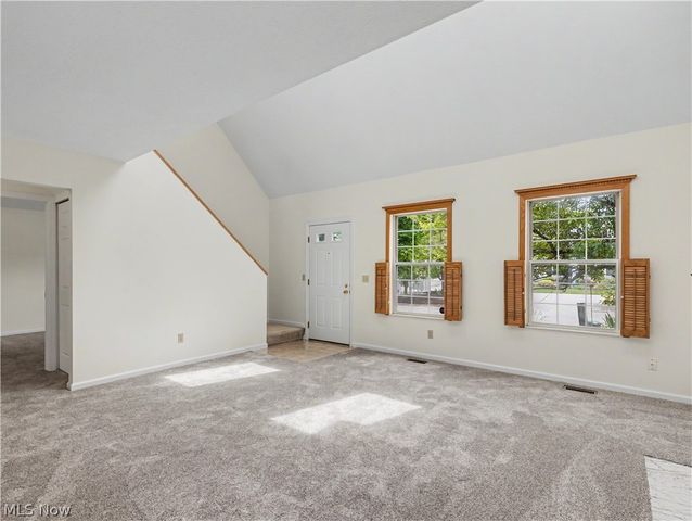 3500 E Prescott Circle, Cuyahoga Falls, OH 44223