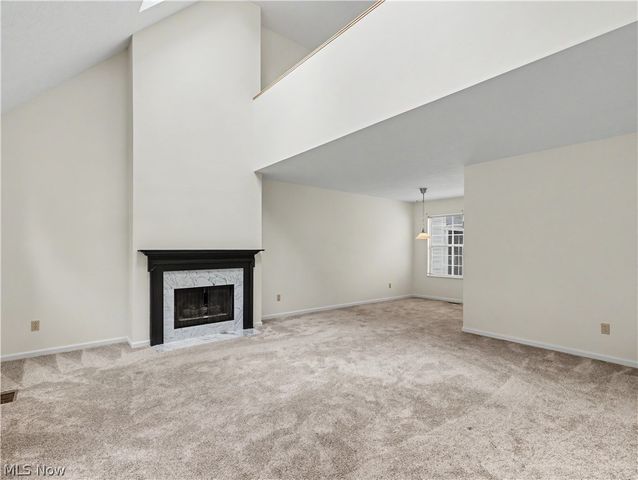 3500 E Prescott Circle, Cuyahoga Falls, OH 44223