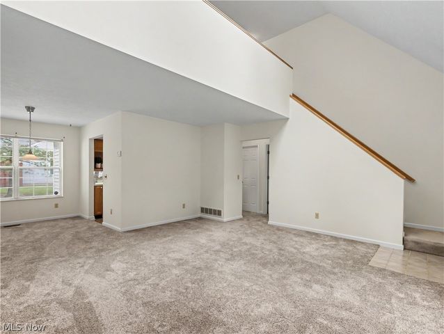 3500 E Prescott Circle, Cuyahoga Falls, OH 44223