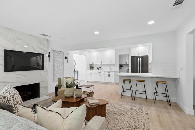 1089 Sand Bar Cir, Carmichael, CA 95608