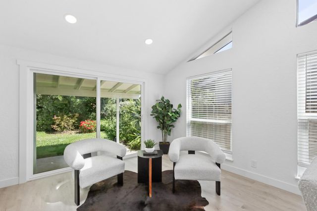 1089 Sand Bar Cir, Carmichael, CA 95608