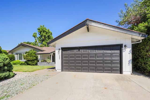 1089 Sand Bar Cir, Carmichael, CA 95608