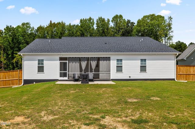 194 Cherry Birch Lane, Zebulon, NC 27597