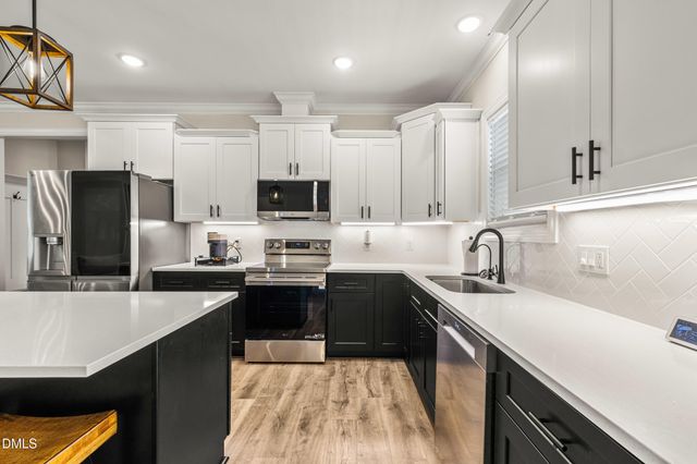 194 Cherry Birch Lane, Zebulon, NC 27597