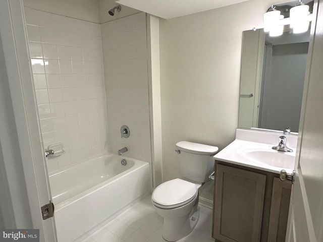 60 CORNWELL, Romney, WV 26757