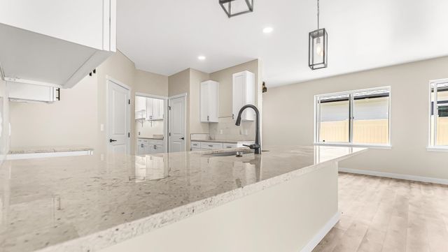 423 Pear Lane, Grand Junction, CO 81504