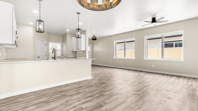 423 Pear Lane, Grand Junction, CO 81504