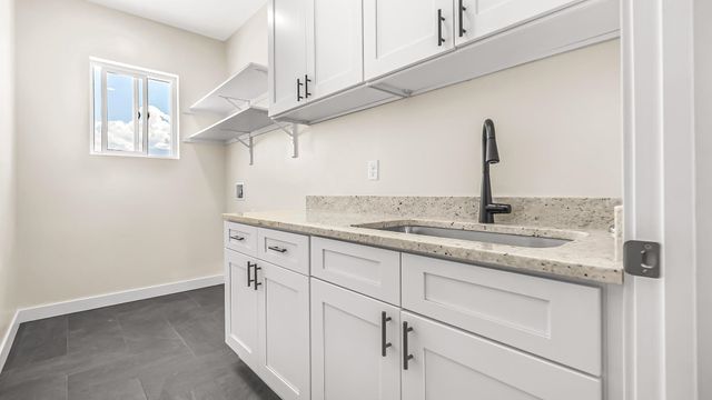 423 Pear Lane, Grand Junction, CO 81504