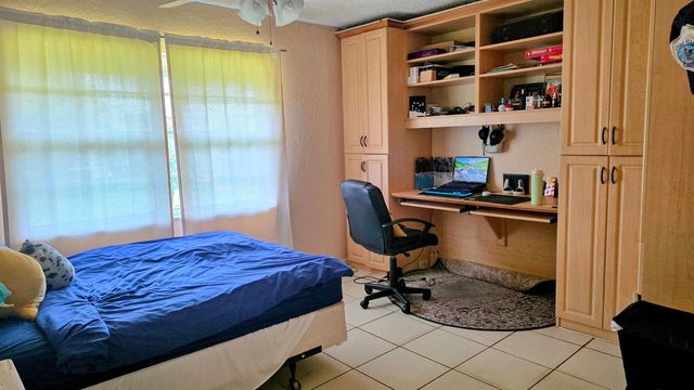 1301 NW 12th Avenue 417a, Boca Raton, FL 33486