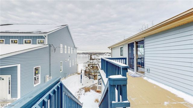 664 Pine Drive, Lake Milton, OH 44429