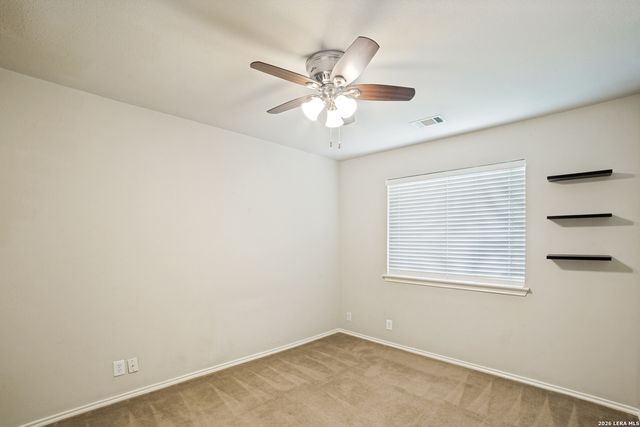 423 CATTLE RANCH DR, San Antonio, TX 78245