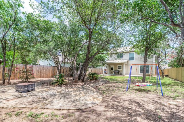 423 CATTLE RANCH DR, San Antonio, TX 78245