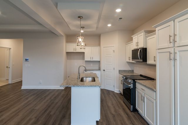 1590 Hidden Creek Trail, Clarksville, TN 37043