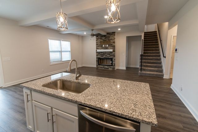 1590 Hidden Creek Trail, Clarksville, TN 37043