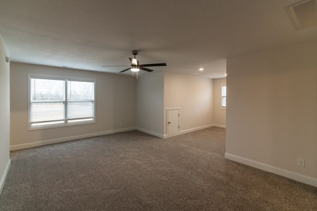 1590 Hidden Creek Trail, Clarksville, TN 37043