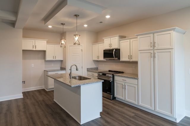 1590 Hidden Creek Trail, Clarksville, TN 37043