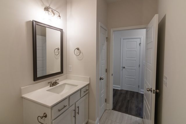 1590 Hidden Creek Trail, Clarksville, TN 37043