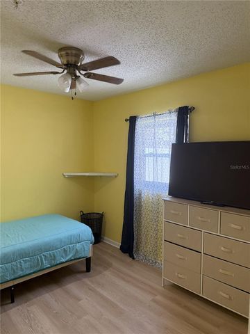 322 REGAL PARK DRIVE, Valrico, FL 33594