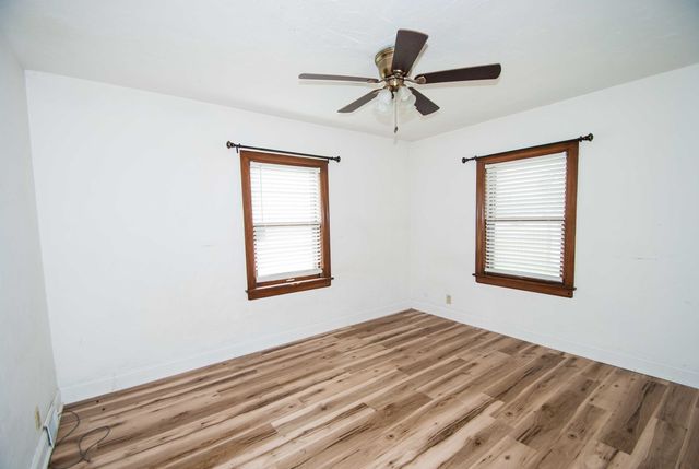 2007 37th Street, Rock Island, IL 61201