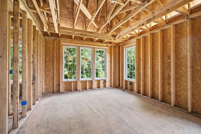 9867 Kensington Lane, Deerfield Twp., OH 45040