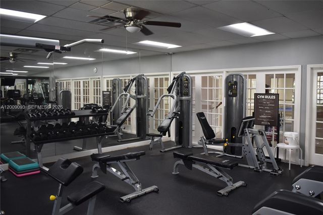 2395 SE 7th Pl, Homestead, FL 33033