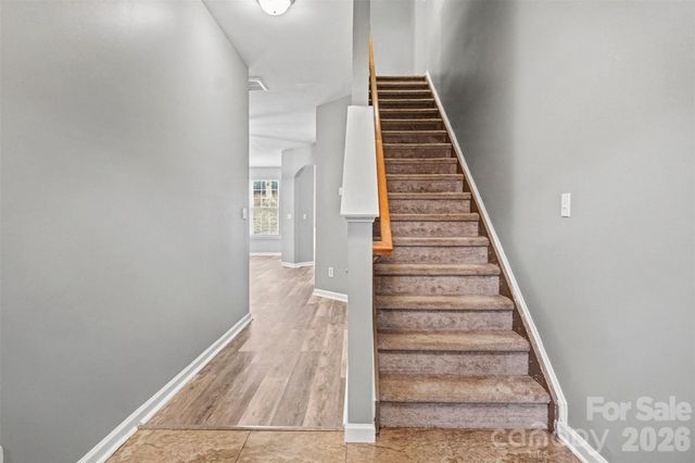 7611 Abigail Glen Drive, Charlotte, NC 28212