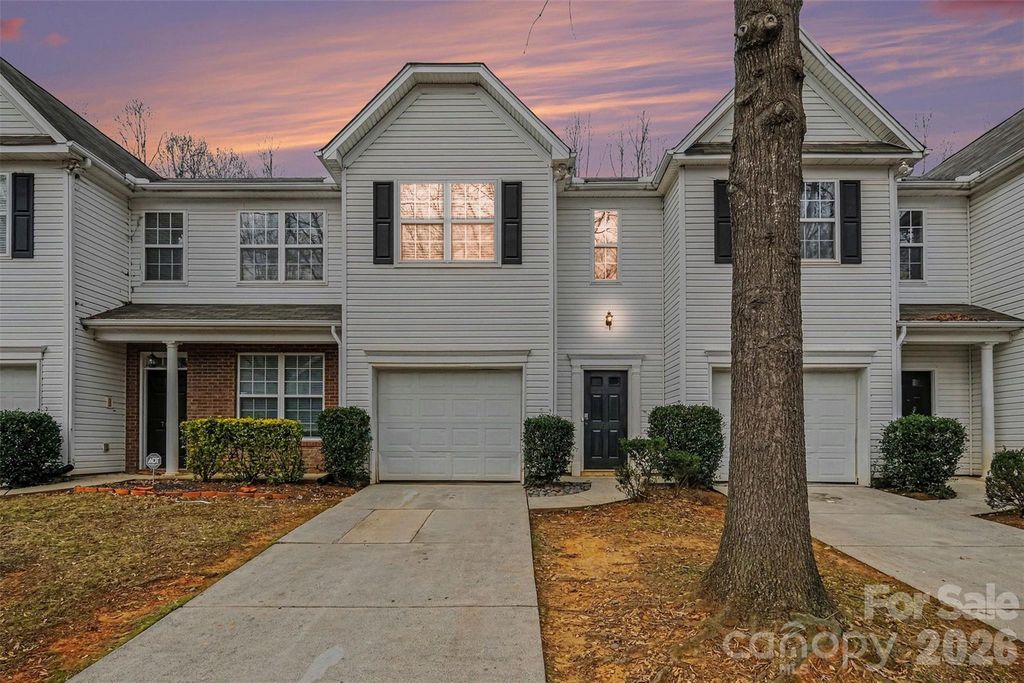 7611 Abigail Glen Drive, Charlotte, NC 28212