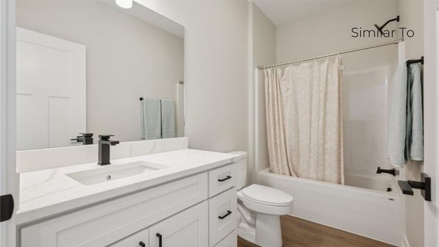 420 S Walnut Drive, Norwalk, IA 50211