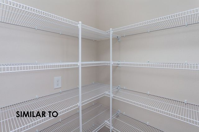 420 S Walnut Drive, Norwalk, IA 50211