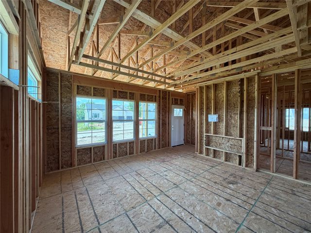 420 S Walnut Drive, Norwalk, IA 50211