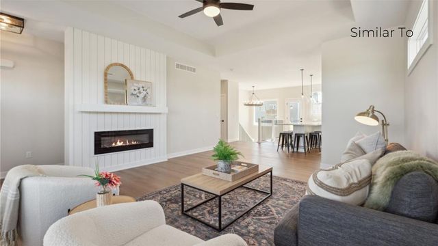 420 S Walnut Drive, Norwalk, IA 50211