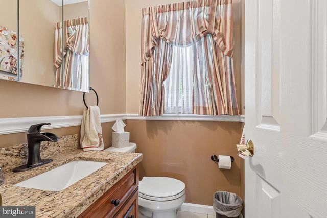 2607 GRAND, Holmes, PA 19043