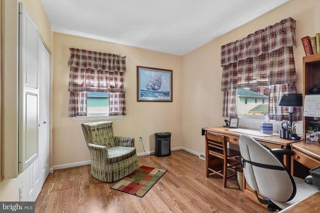 2607 GRAND, Holmes, PA 19043