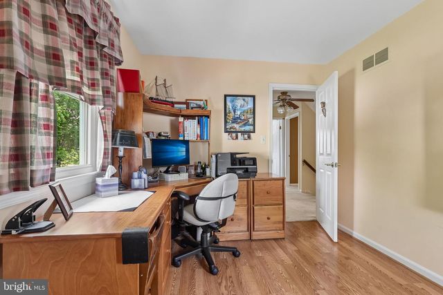2607 GRAND, Holmes, PA 19043