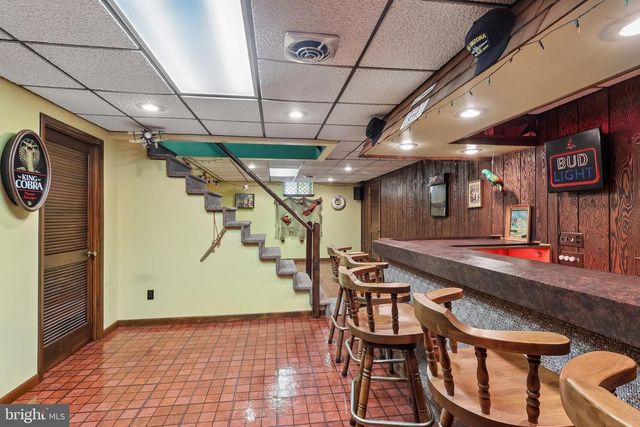 2607 GRAND, Holmes, PA 19043