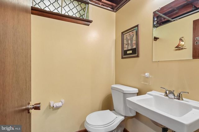 2607 GRAND, Holmes, PA 19043