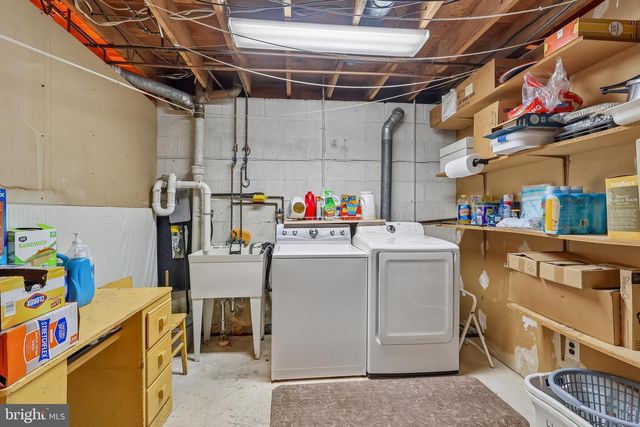 2607 GRAND, Holmes, PA 19043