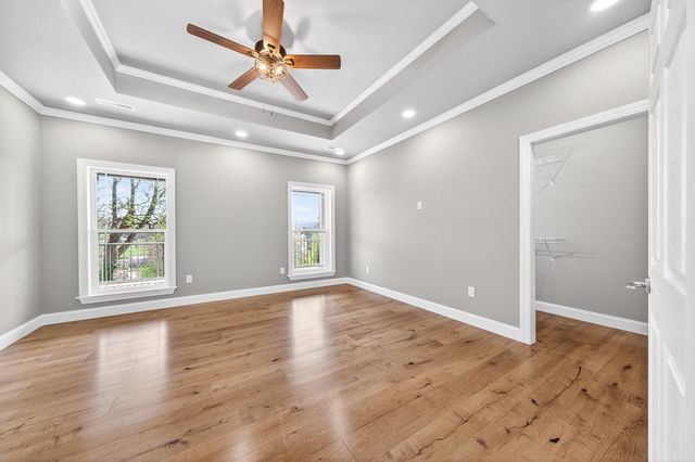 124 Virginia Ave, Livingston, TN 38570