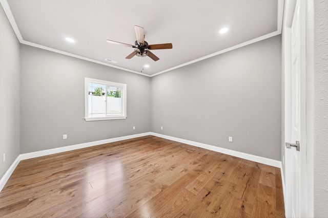 124 Virginia Ave, Livingston, TN 38570
