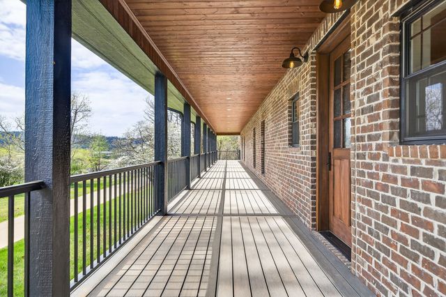 124 Virginia Ave, Livingston, TN 38570