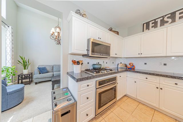 1283 Coventry Avenue, Clovis, CA 93611