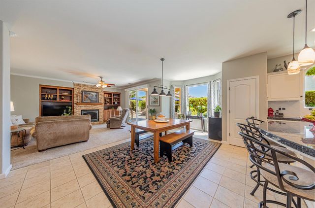 1283 Coventry Avenue, Clovis, CA 93611