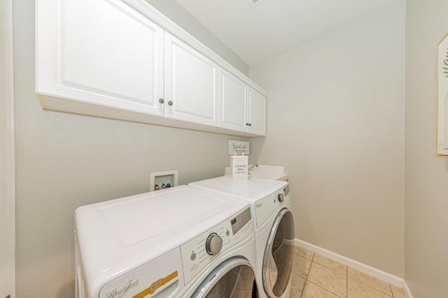1283 Coventry Avenue, Clovis, CA 93611