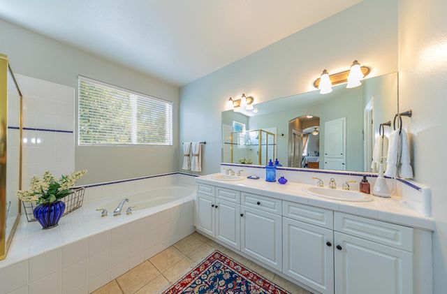 1283 Coventry Avenue, Clovis, CA 93611