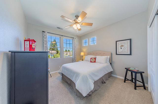 1283 Coventry Avenue, Clovis, CA 93611