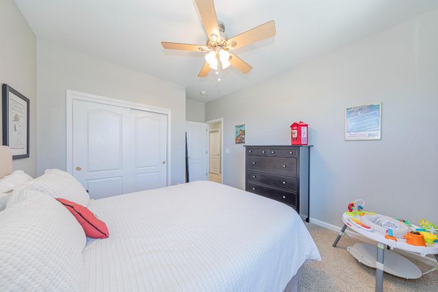 1283 Coventry Avenue, Clovis, CA 93611