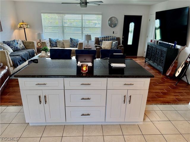 12213 De Moya DR, Fort Myers, FL 33905