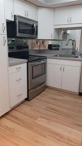 7501 River Rd Apt 3C, Newport News, VA 23607