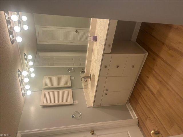 7501 River Rd Apt 3C, Newport News, VA 23607